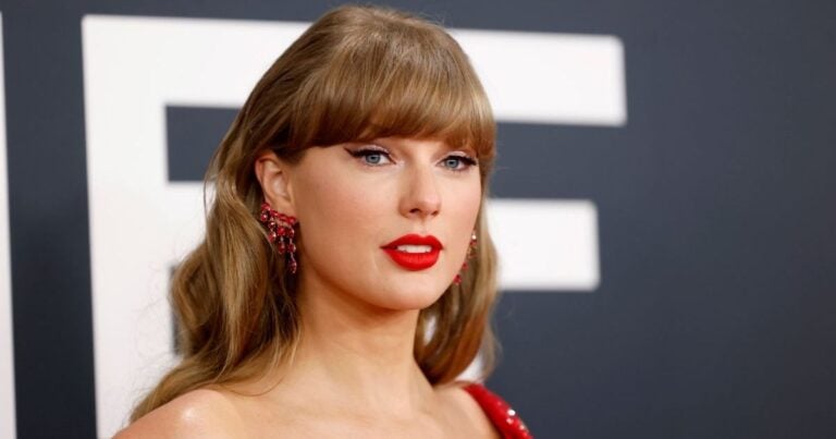 Taylor Swift's first director of director finds the writer for rewriting

